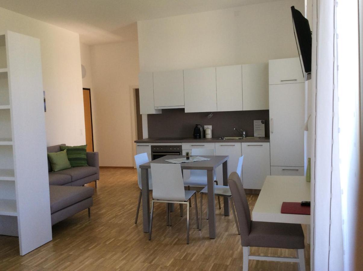 בלינצונה Business Center In Villa מראה חיצוני תמונה