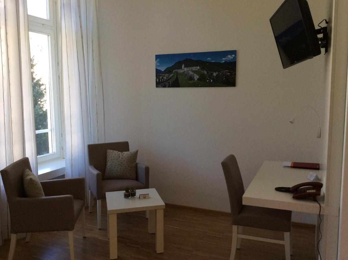 בלינצונה Business Center In Villa מראה חיצוני תמונה